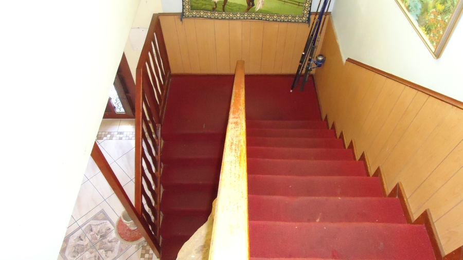 3 Bedroom Property for Sale in Gustrouw Western Cape